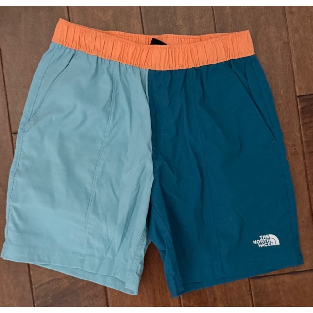The North Face Mens Color Block Class V Pull-On Shorts Small Blue Peach EUC